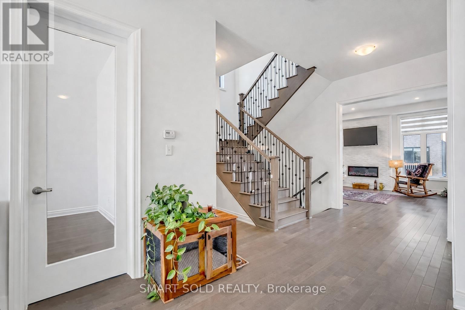 59 Murray Leonard Lane, East Gwillimbury, Ontario  L9N 0Z5 - Photo 5 - N13421540