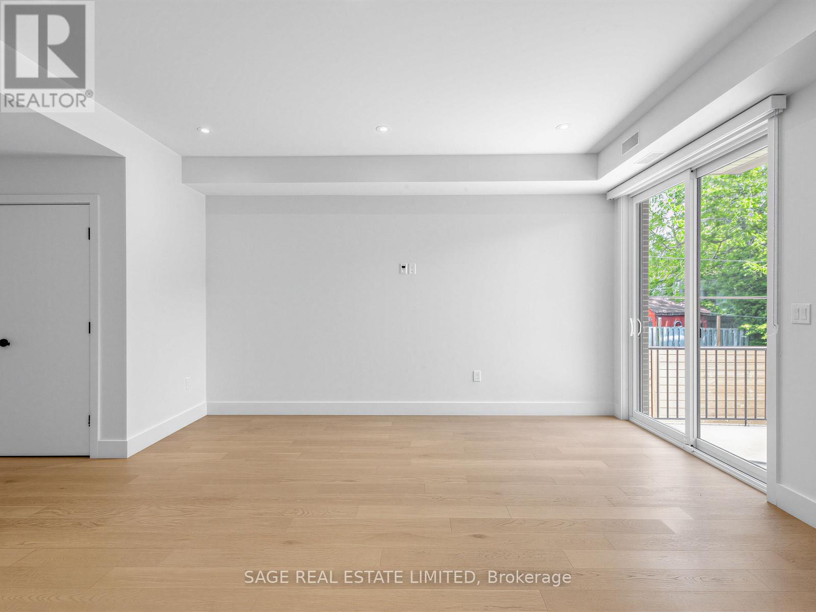 1 - 909 Castlefield Avenue, Toronto, Ontario  M6B 1C9 - Photo 12 - W13233956