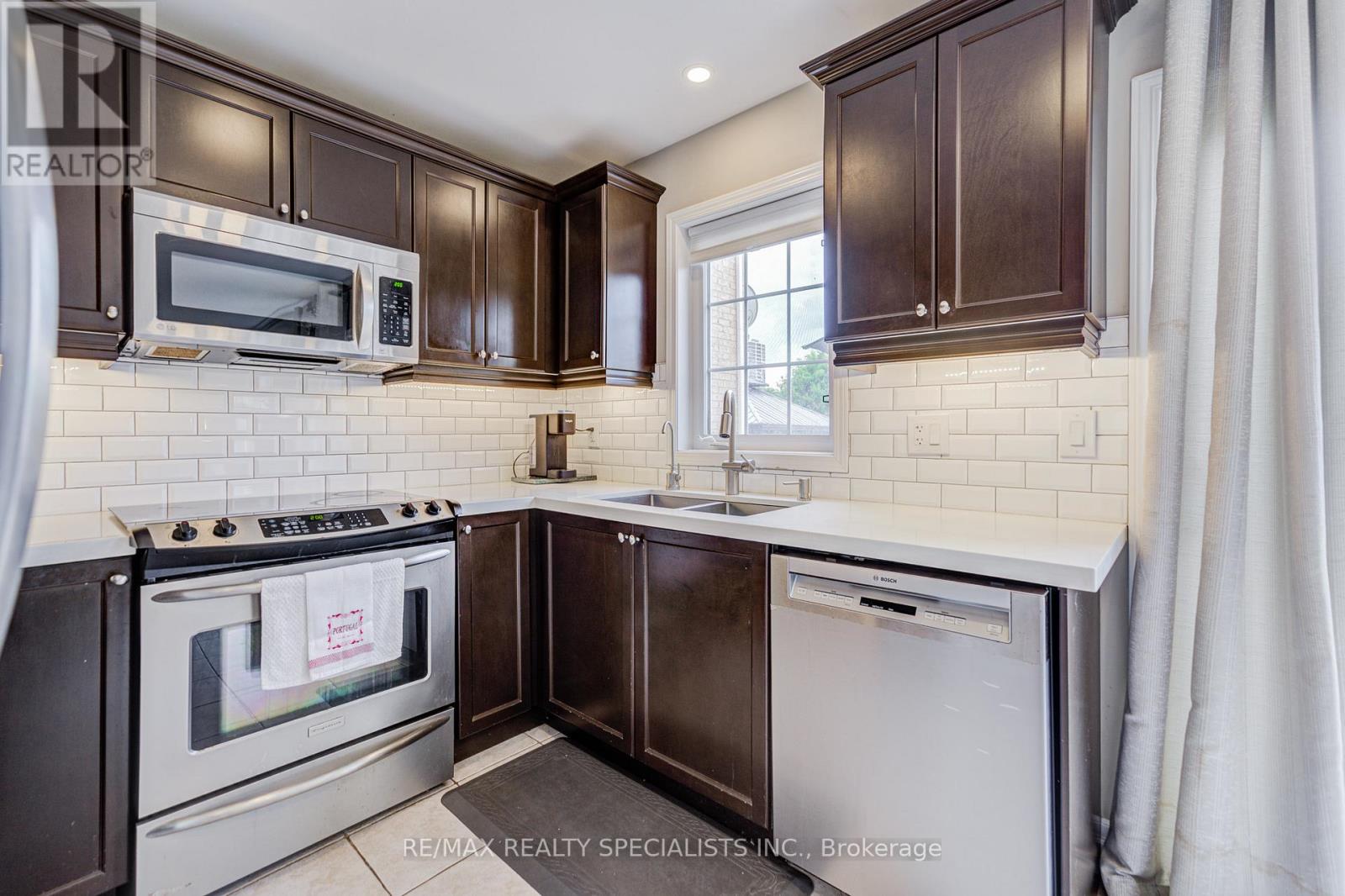 629 Symons Crossing, Milton, Ontario  L9T 7S2 - Photo 20 - W13461600