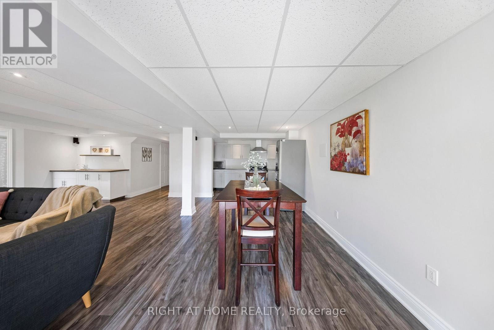1048 Mcquay Boulevard, Whitby, Ontario  L1P 1R8 - Photo 11 - E13211842