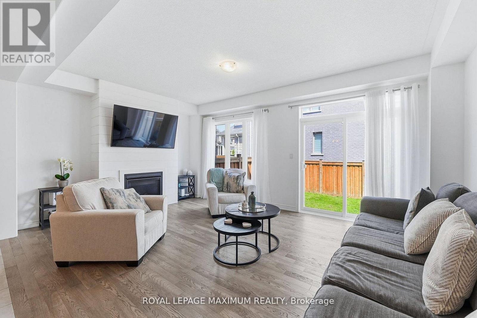 48 Cupples Farm Lane, East Gwillimbury (Mt Albert), Ontario  L0G 1M0 - Photo 16 - N13461740