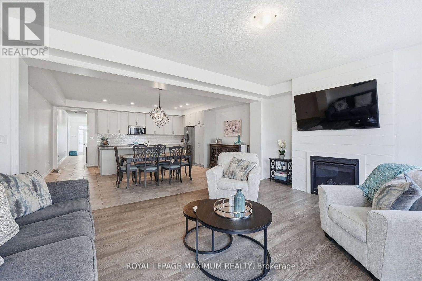 48 Cupples Farm Lane, East Gwillimbury (Mt Albert), Ontario  L0G 1M0 - Photo 19 - N13461740