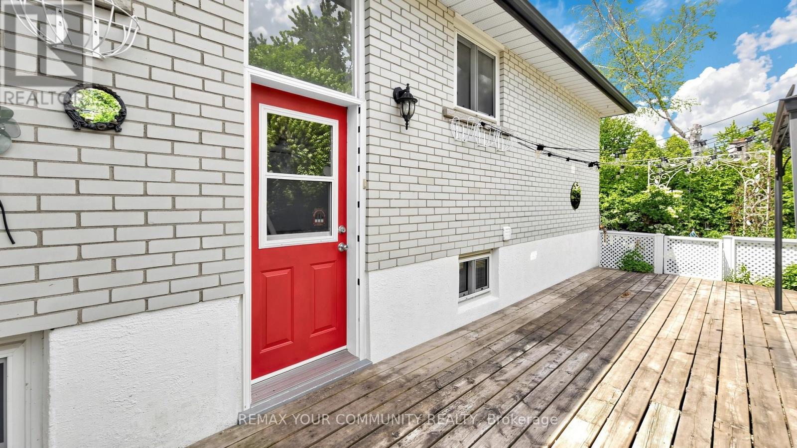 651 Mossbank Court, Newmarket, Ontario  L3Y 3A9 - Photo 40 - N13461788