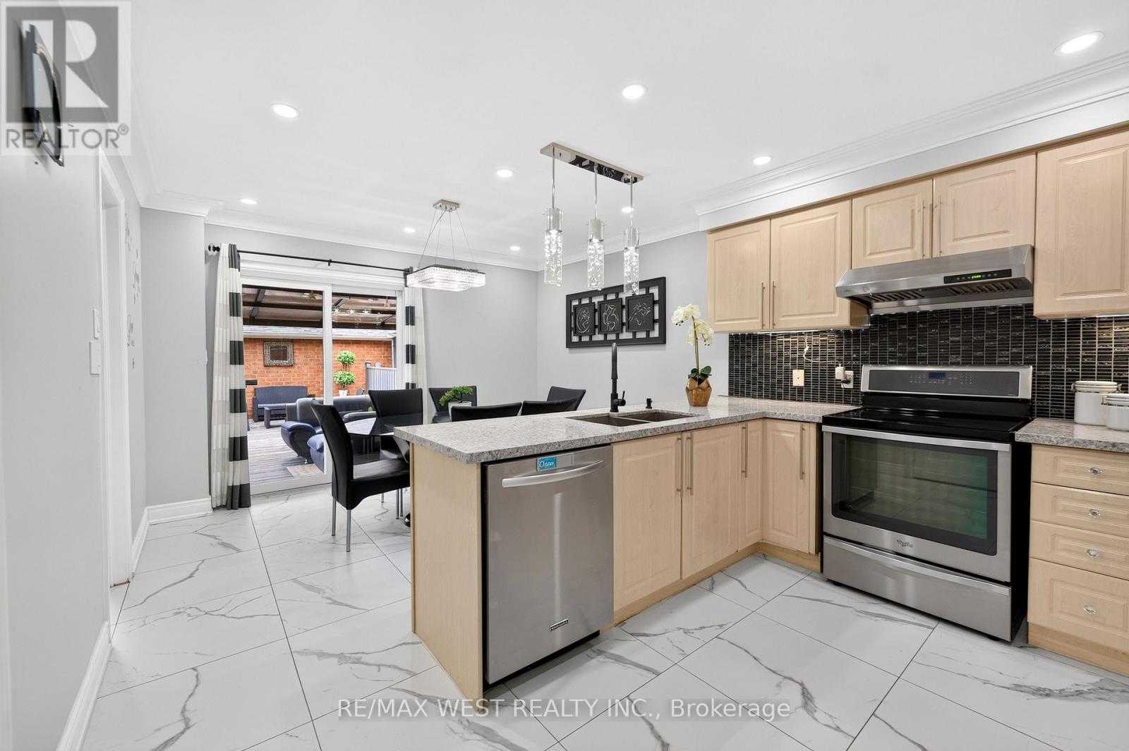 46 Villa Antica Drive, Vaughan, Ontario  L4H 1P9 - Photo 14 - N13461872