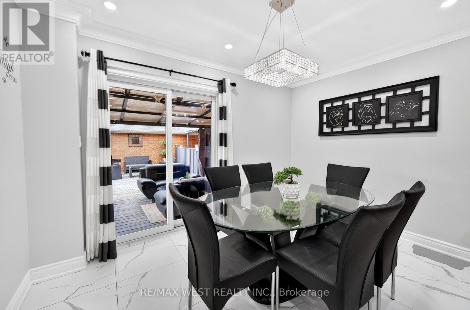 46 Villa Antica Drive, Vaughan, Ontario  L4H 1P9 - Photo 15 - N13461872