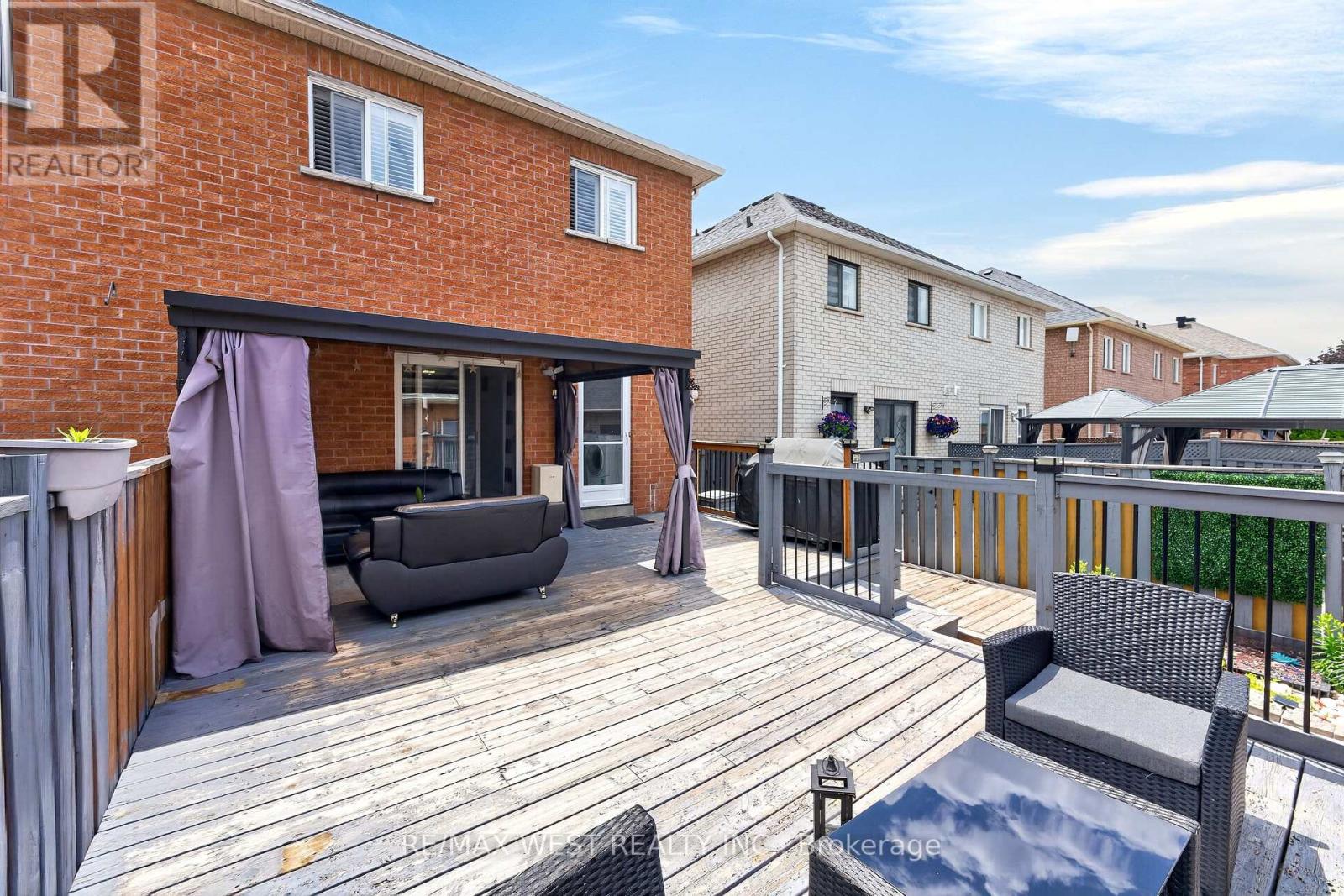 46 Villa Antica Drive, Vaughan, Ontario  L4H 1P9 - Photo 43 - N13461872