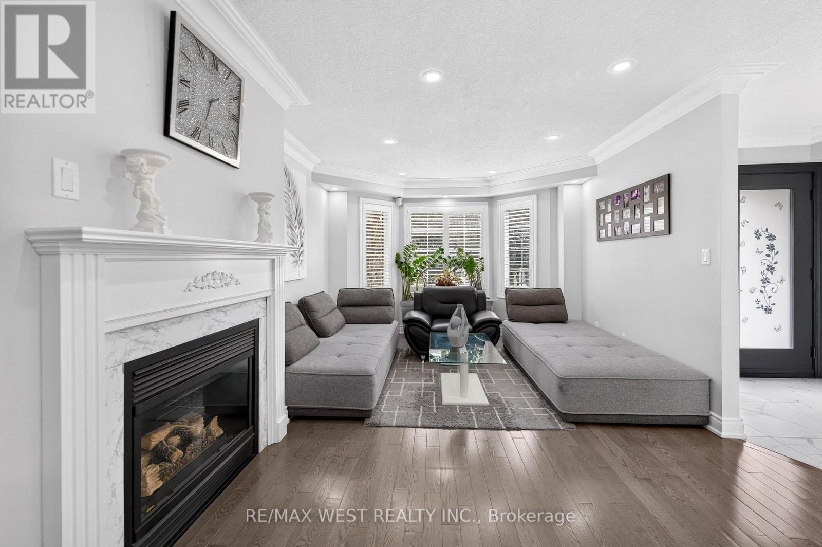 46 Villa Antica Drive, Vaughan, Ontario  L4H 1P9 - Photo 9 - N13461872
