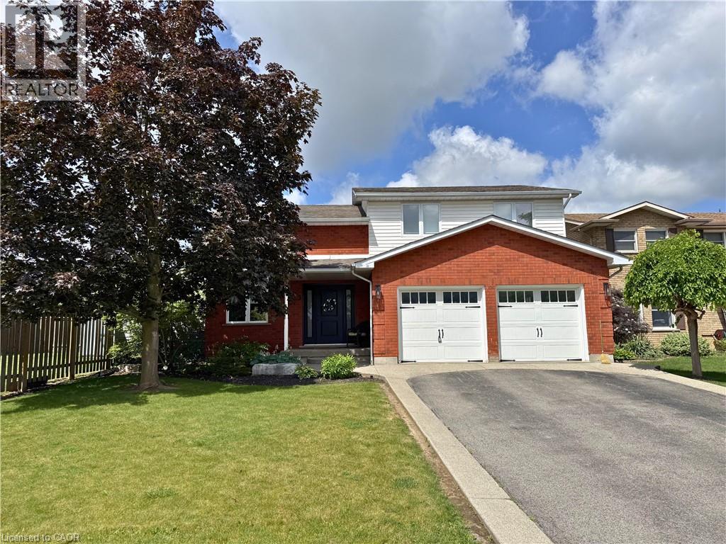 3 KINTYRE Court, Caledonia, Ontario