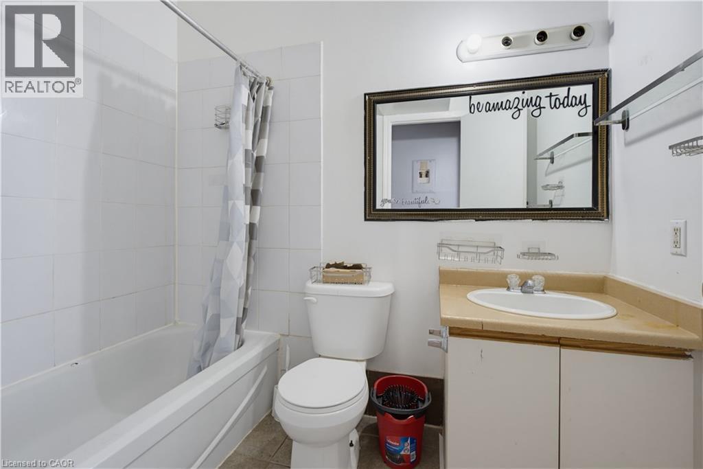 426 CLARENCE Street Unit# 5 - Photo 11