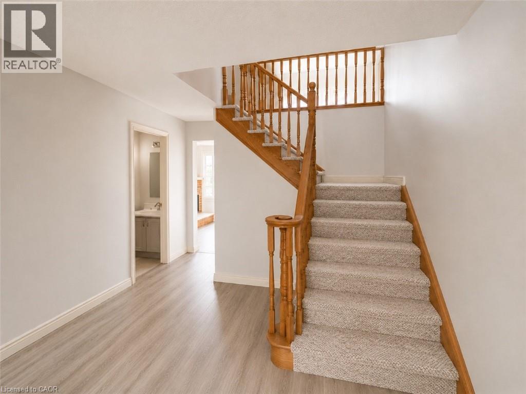 119 Norma Crescent, Ancaster, Ontario  L9G 4P2 - Photo 2 - 40841091