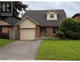 119 NORMA Crescent, Ancaster, Ontario