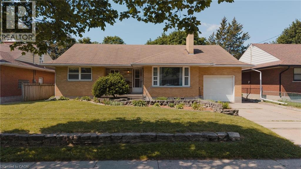 223 E RIVER Road E, Kitchener, Ontario