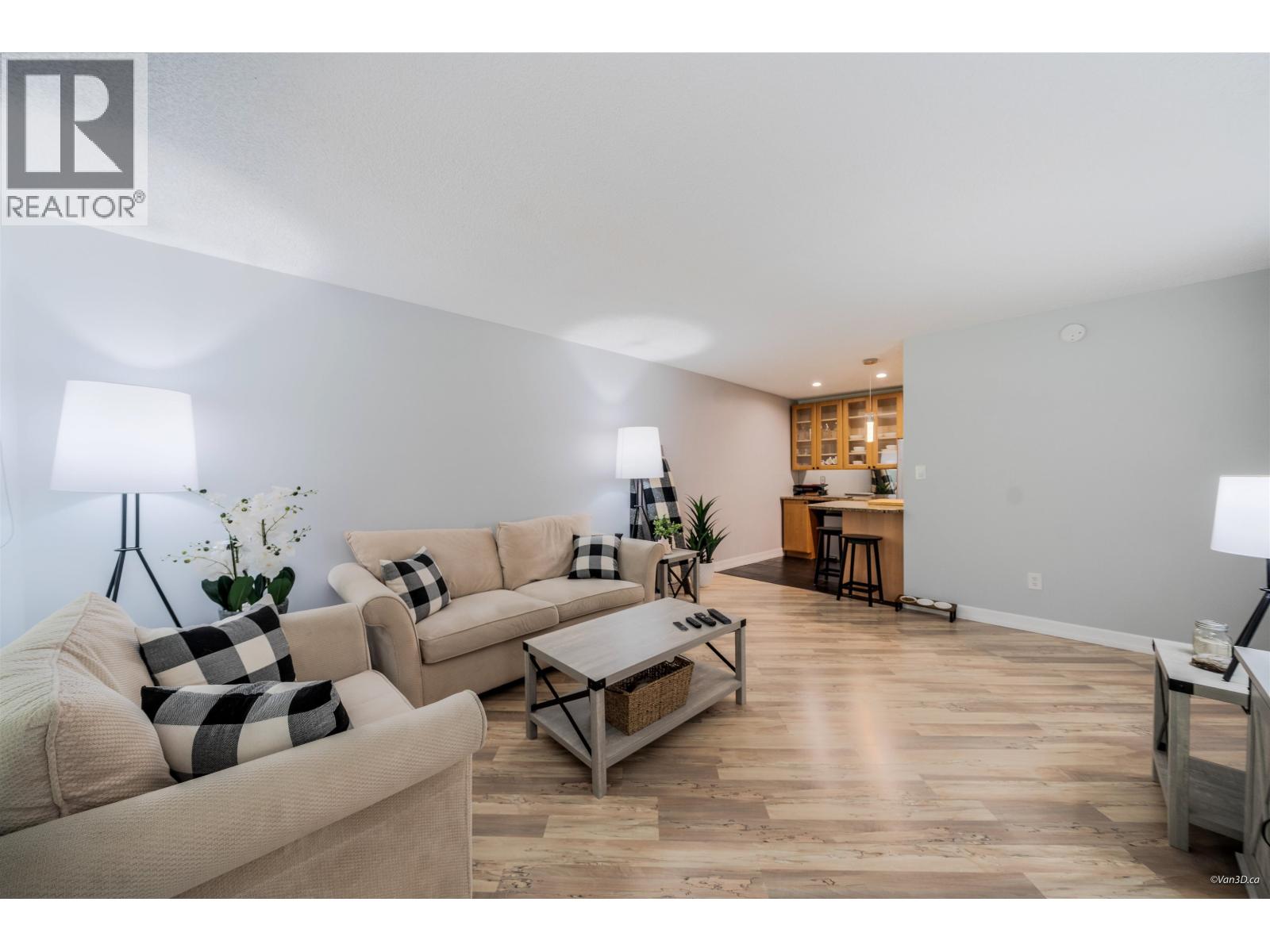 107 3911 Carrigan Court, Burnaby, British Columbia  V3N 4J7 - Photo 4 - R3137169