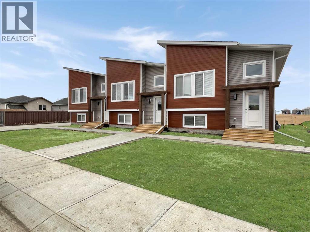B, 9549 114 Avenue, clairmont, Alberta