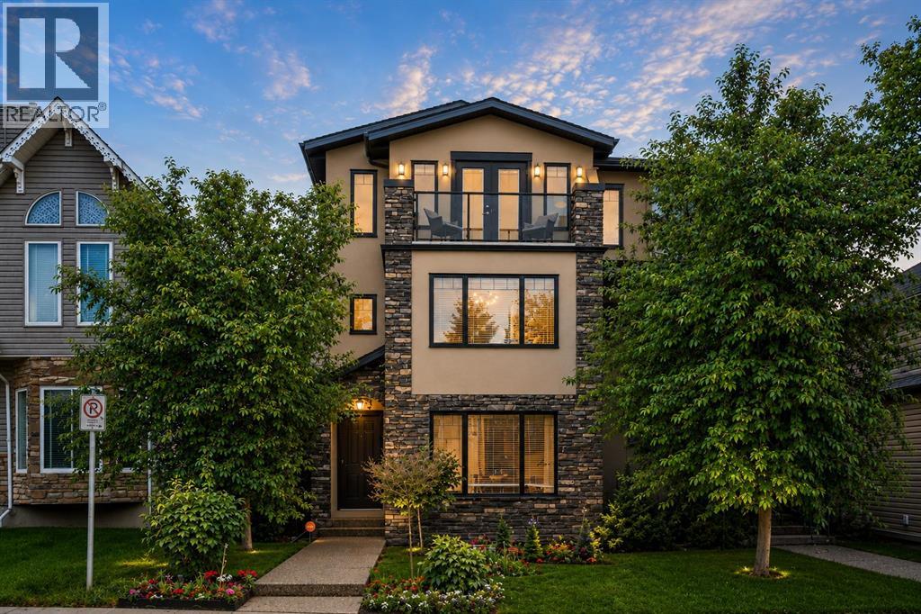 2113 21 Avenue SW, Calgary, Alberta