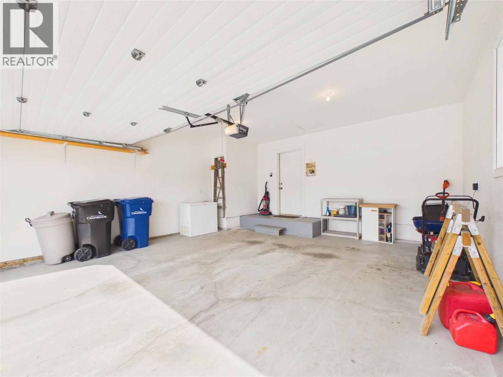 2325 Mt Baker Crescent, Cranbrook, British Columbia  V1C 6L4 - Photo 24 - 10391812