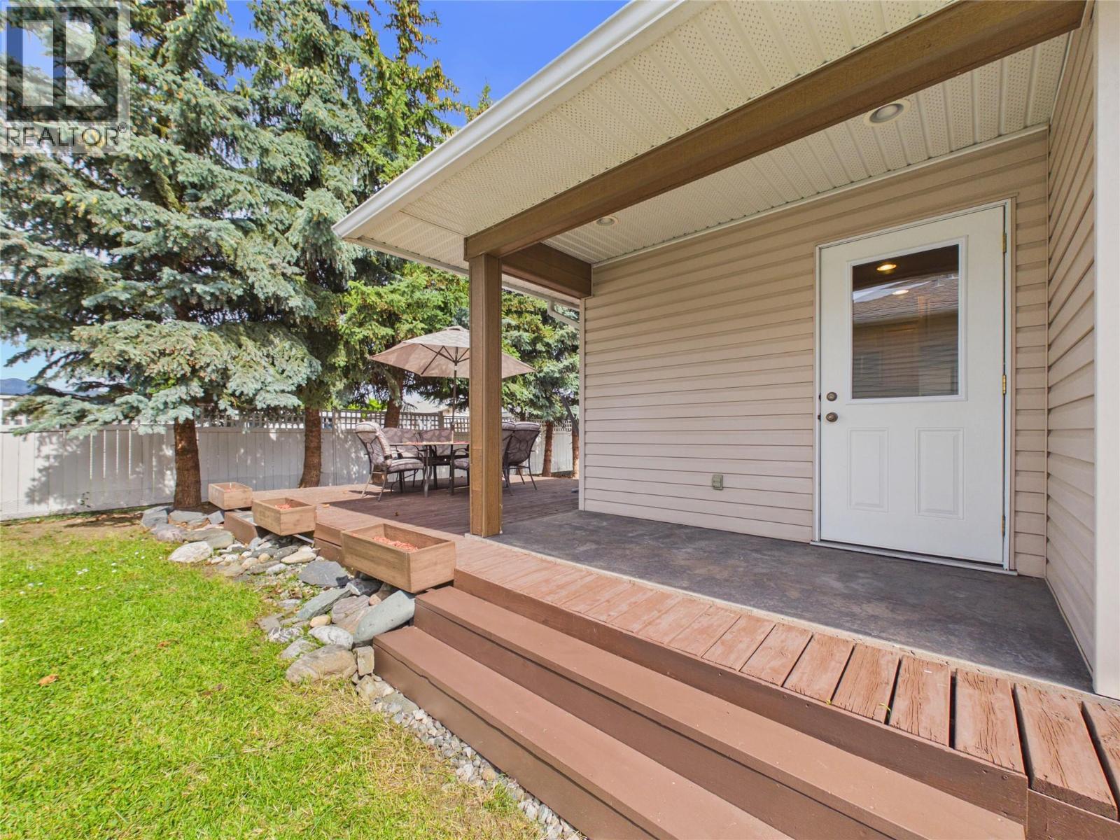 2325 Mt Baker Crescent, Cranbrook, British Columbia  V1C 6L4 - Photo 6 - 10391812