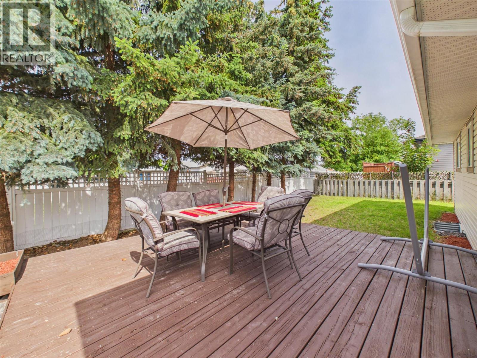 2325 Mt Baker Crescent, Cranbrook, British Columbia  V1C 6L4 - Photo 7 - 10391812