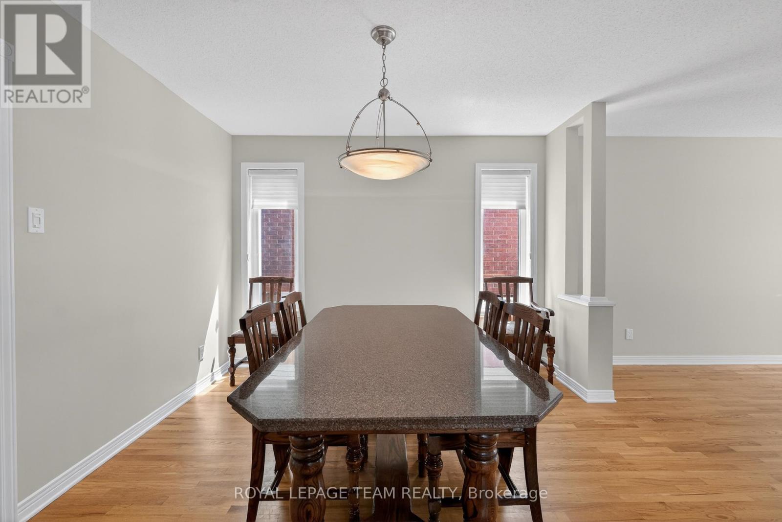 875 Giant Cedars Crescent, Ottawa, Ontario  K1V 1P1 - Photo 12 - X13462094