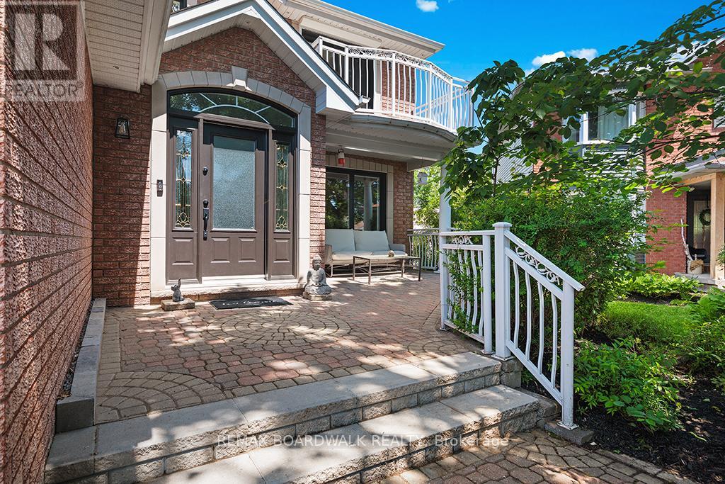 1560 Montcerf Court, Ottawa, Ontario  K1C 4Z4 - Photo 3 - X13462108