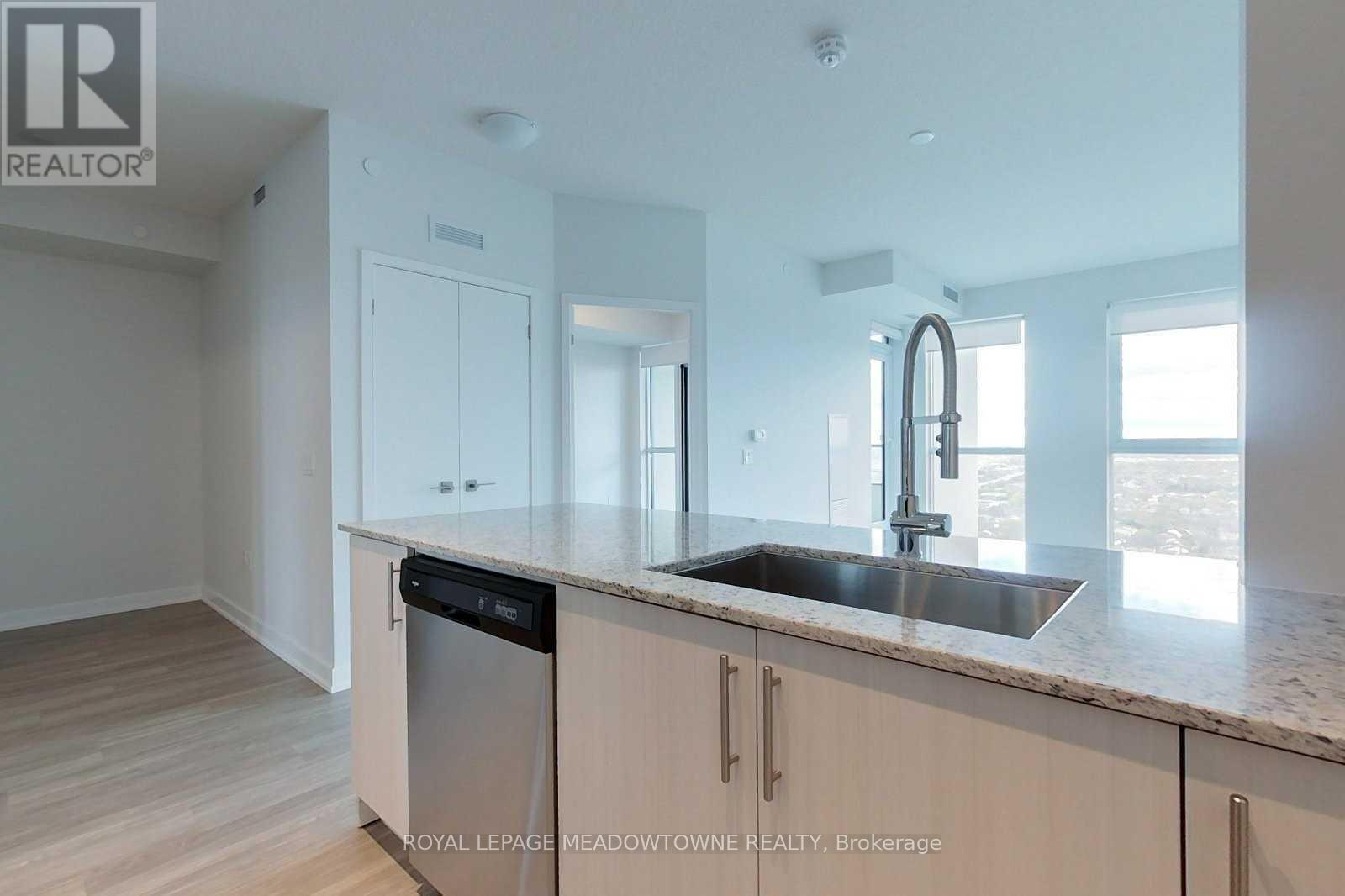 2521 - 4055 Parkside Village Drive, Mississauga, Ontario  L5B 0K8 - Photo 17 - W13461666