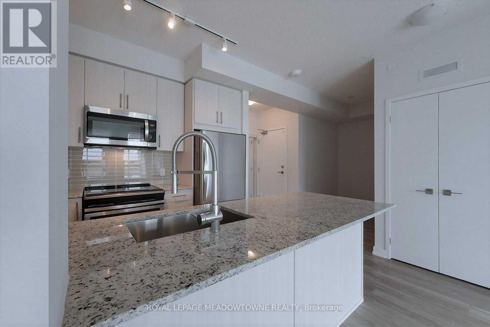 2521 - 4055 Parkside Village Drive, Mississauga, Ontario  L5B 0K8 - Photo 25 - W13461666