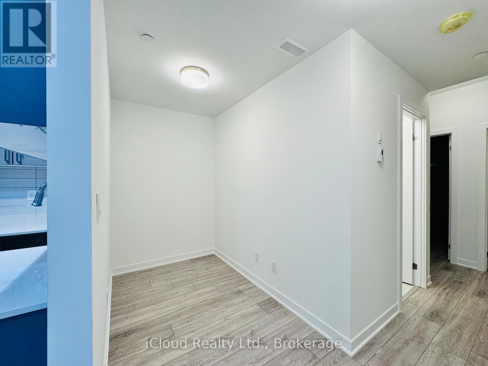9 - 4025 Hickory Drive, Mississauga, Ontario  L4W 1L1 - Photo 13 - W13461668
