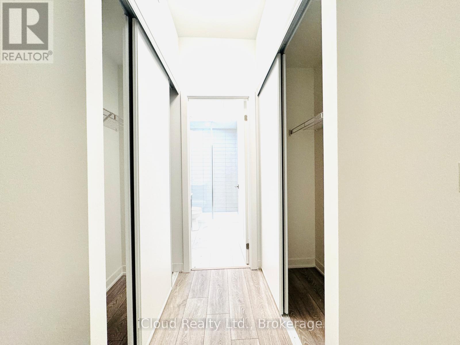 9 - 4025 Hickory Drive, Mississauga, Ontario  L4W 1L1 - Photo 8 - W13461668
