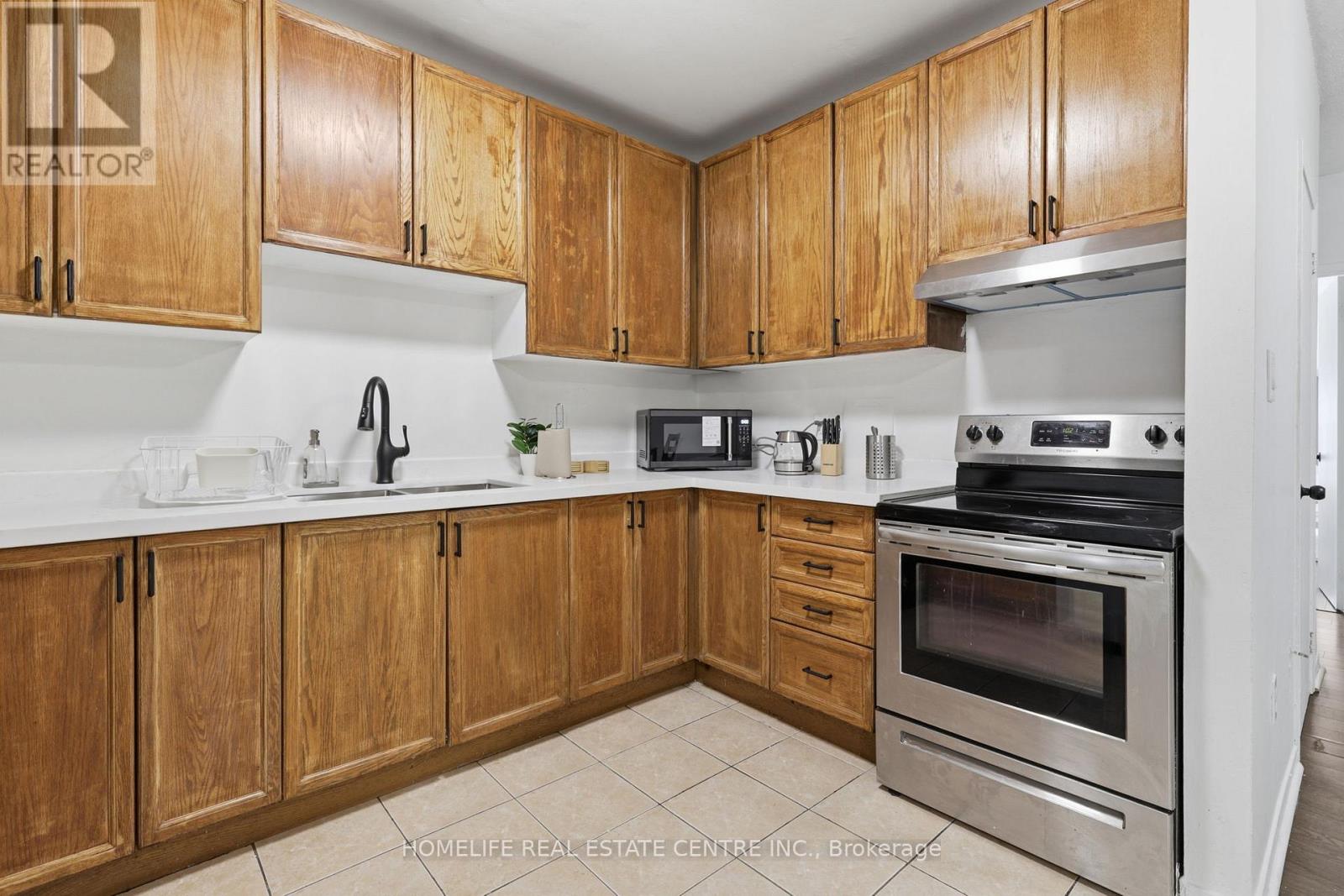 303 - 223 Jameson Avenue, Toronto, Ontario  M6K 2Y7 - Photo 5 - W13461686