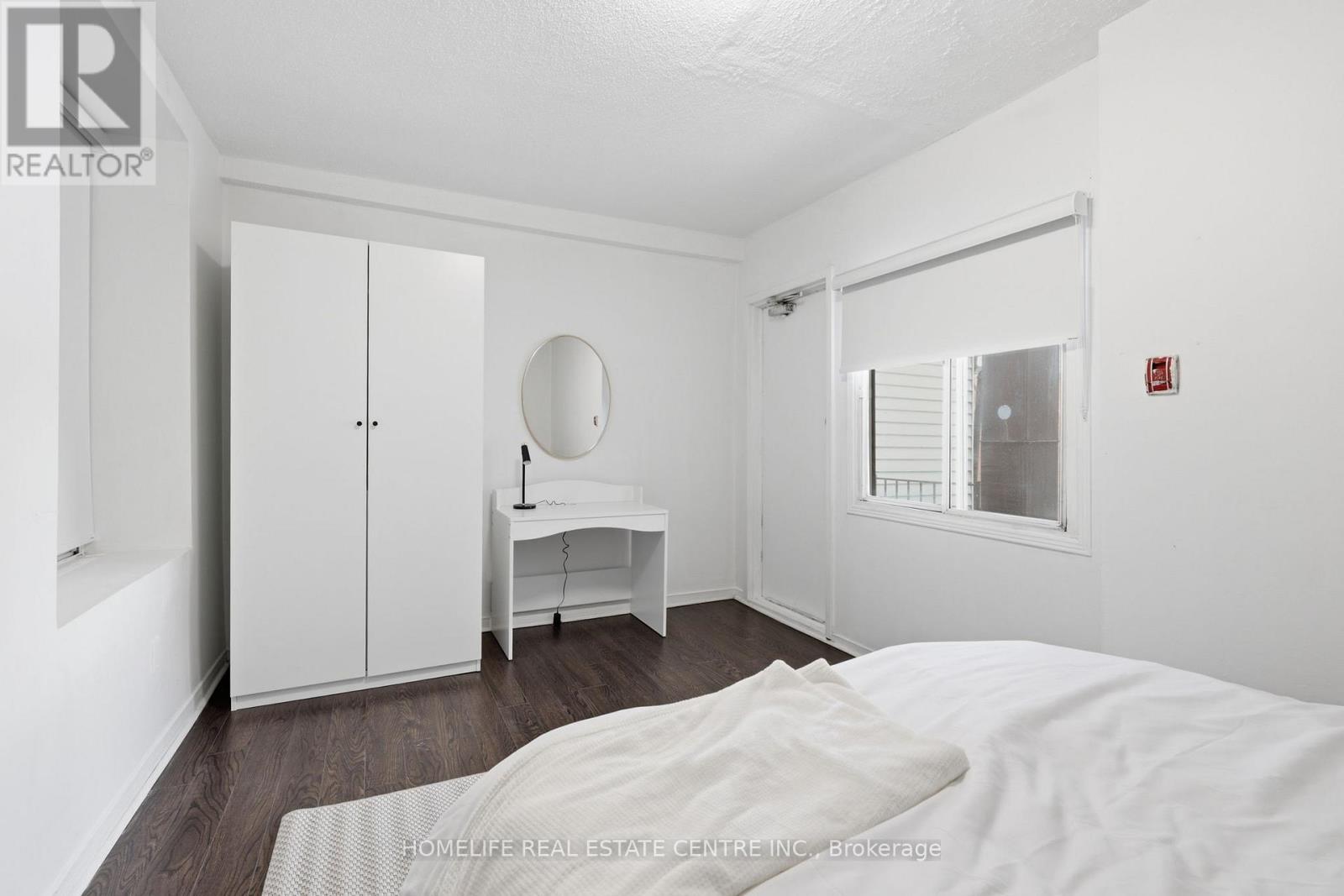 303 - 223 Jameson Avenue, Toronto, Ontario  M6K 2Y7 - Photo 8 - W13461686