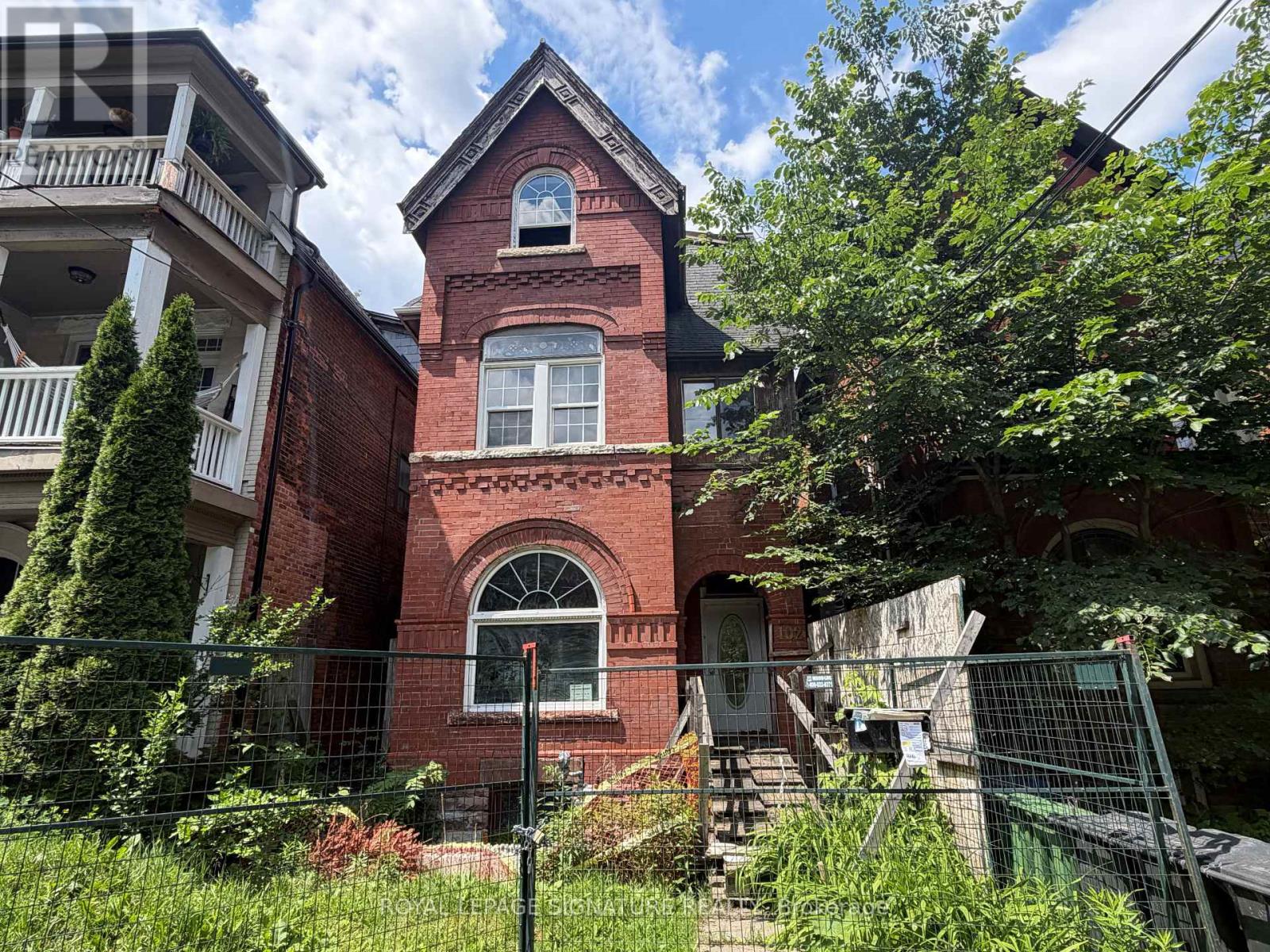 102 Cowan Avenue, Toronto, Ontario  M6K 2N4 - Photo 12 - W13461724