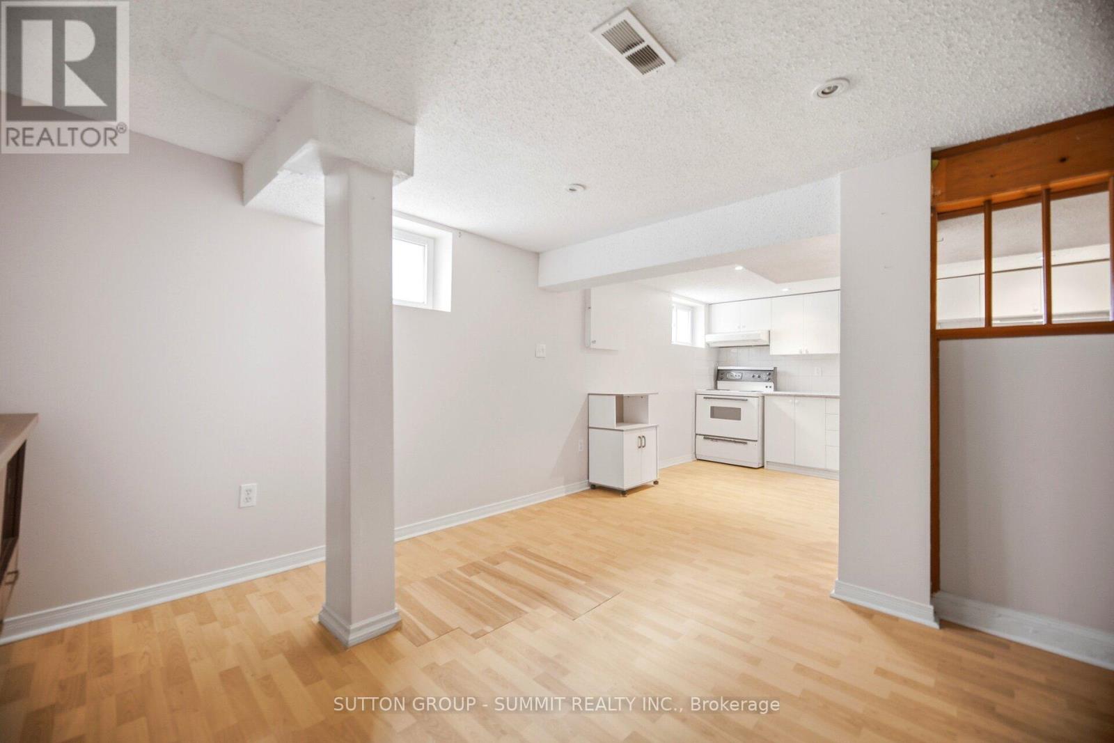7 Earl Street, Mississauga, Ontario  L5M 1N6 - Photo 23 - W13461738