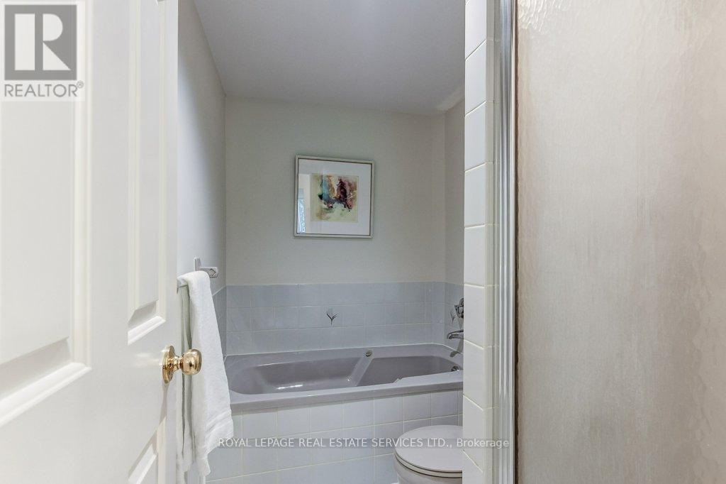 301 - 2121 Lakeshore Road, Burlington, Ontario  L7R 1C9 - Photo 40 - W13461766