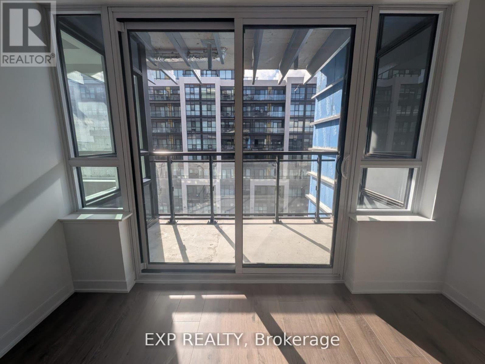 525 - 395 Dundas Street W, Oakville, Ontario  L6M 5R8 - Photo 21 - W13461772