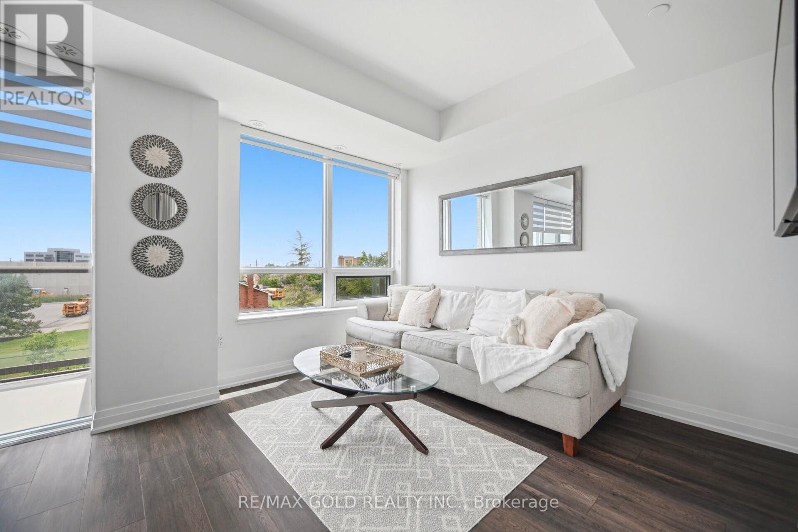 307 - 95 Attmar Drive, Brampton, Ontario  L6P 0Y6 - Photo 4 - W13461818