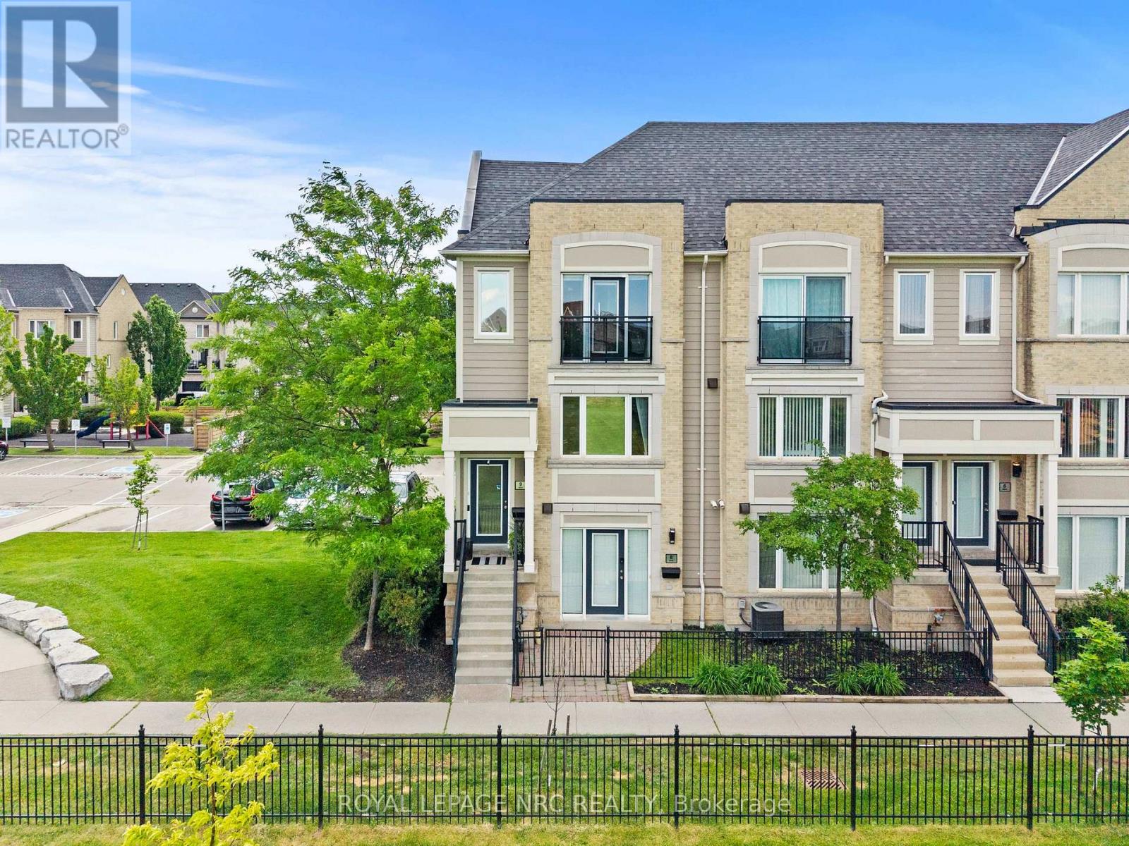 9 - 5035 OSCAR PETERSON BOULEVARD, Mississauga, Ontario