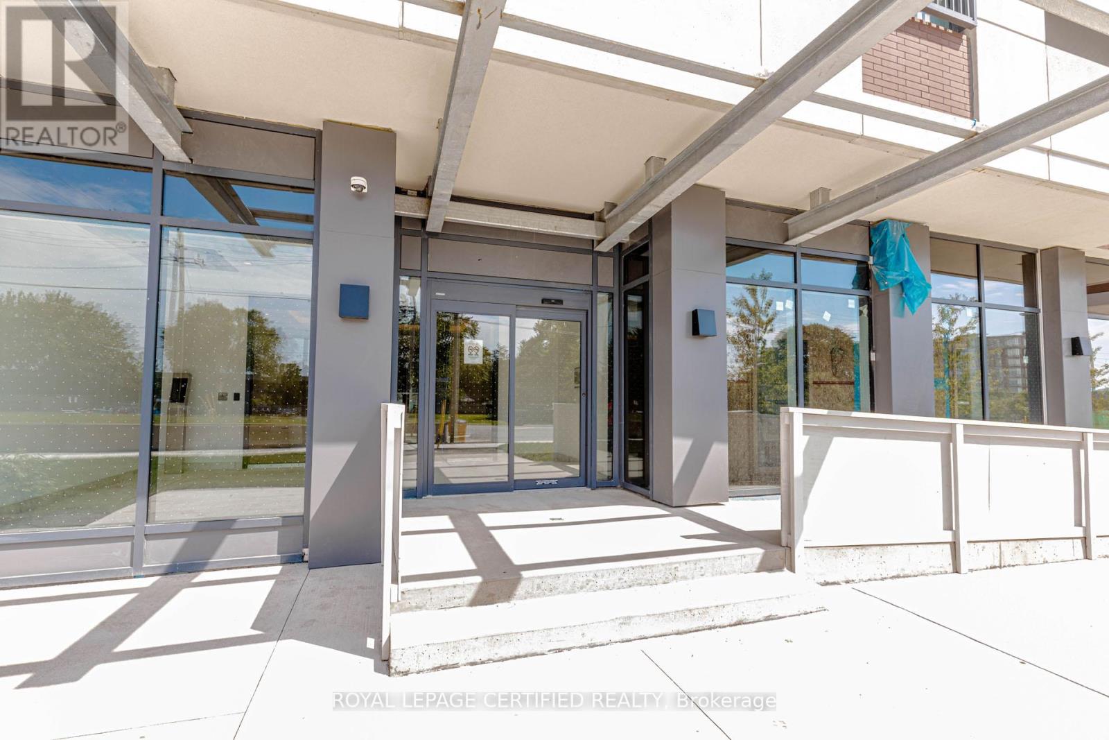 217 - 4010 Eglinton Avenue W, Toronto, Ontario  M9A 0G5 - Photo 2 - W13461956