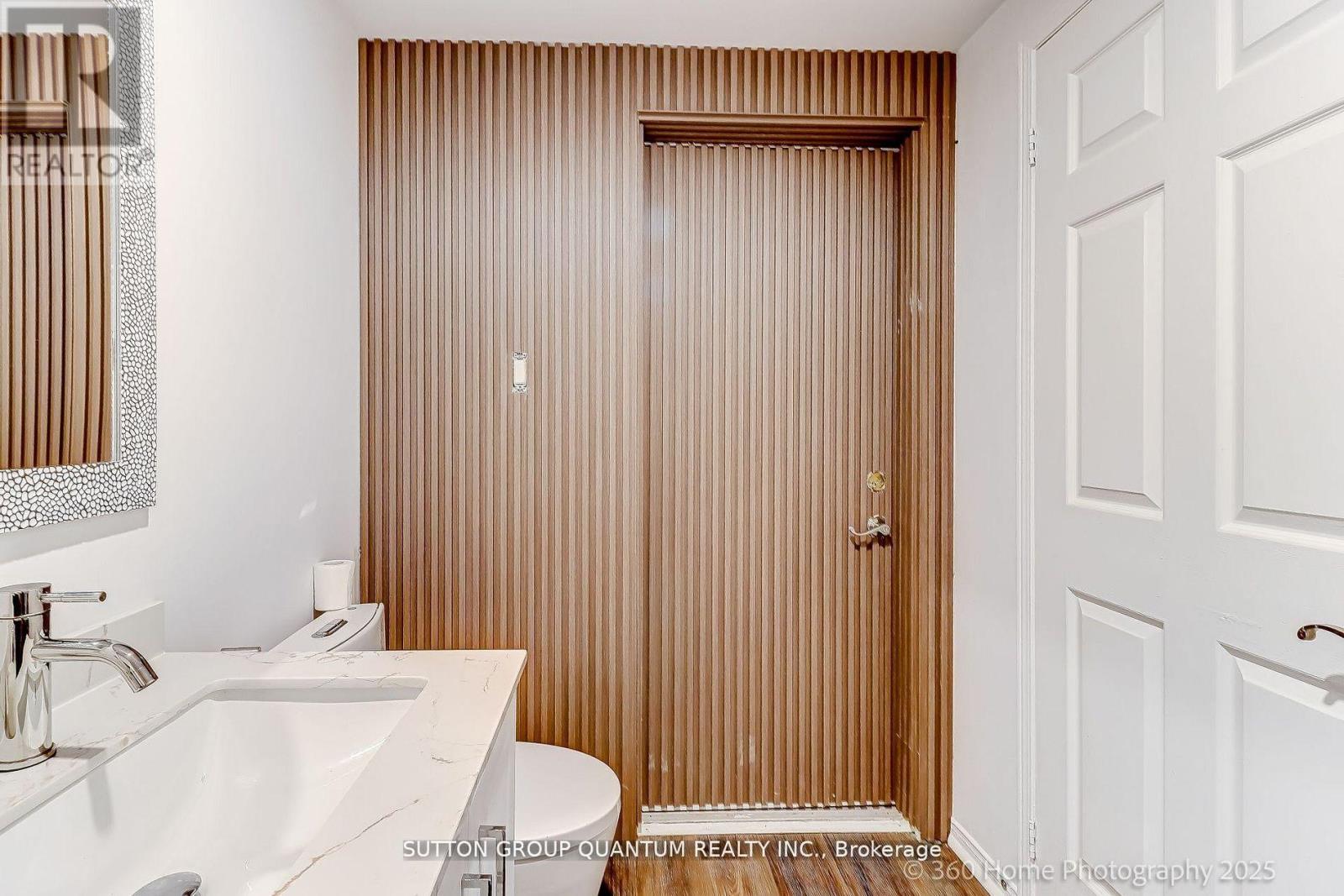 3246 Fanleaf Drive, Mississauga, Ontario  L5N 7C9 - Photo 10 - W13461958