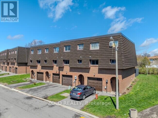 98 Darras Court, Brampton, Ontario  L6T 1W7 - Photo 1 - W13461990