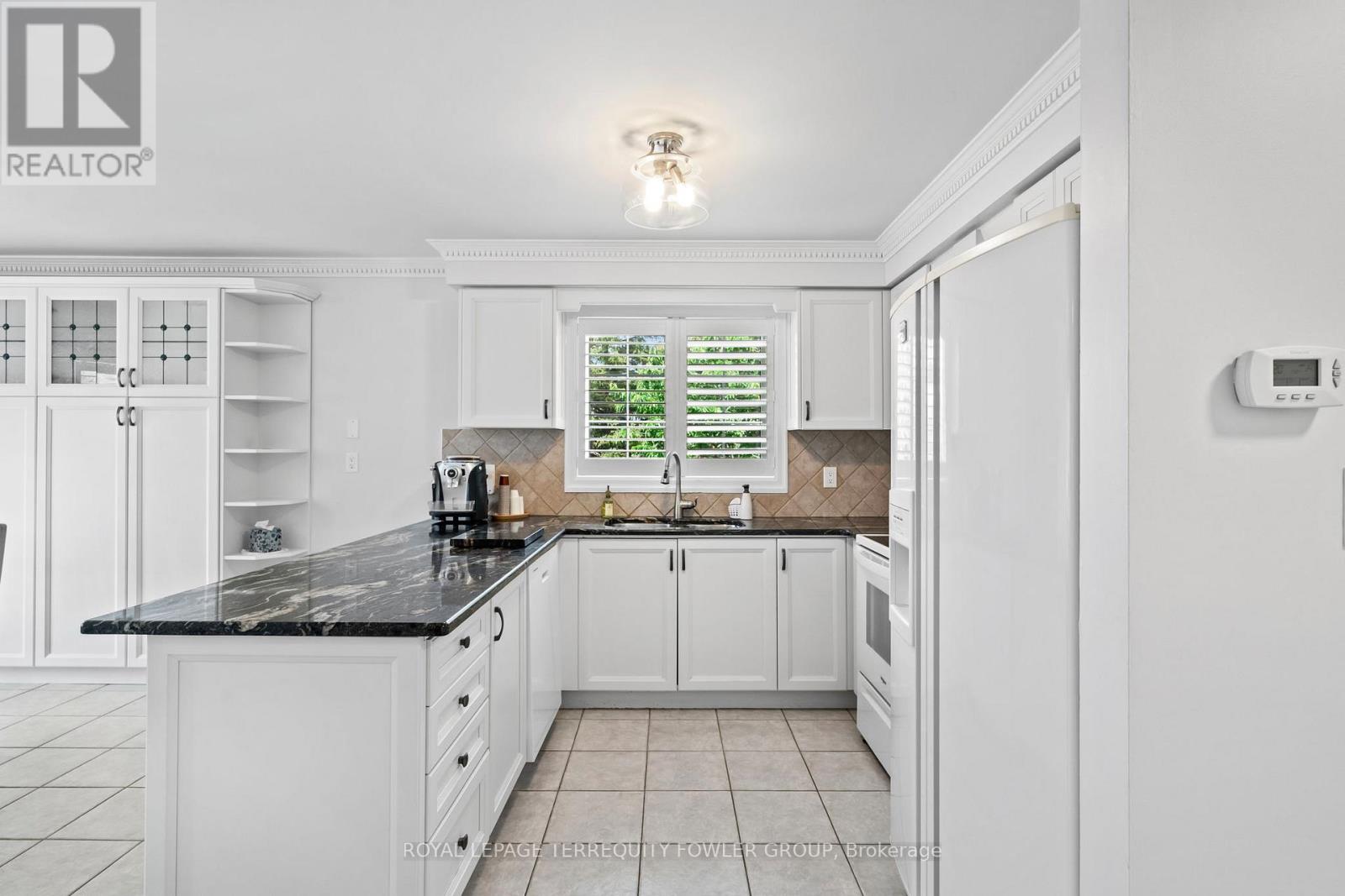 13 Liptay Avenue, Caledon, Ontario  L7E 2J7 - Photo 7 - W13461994