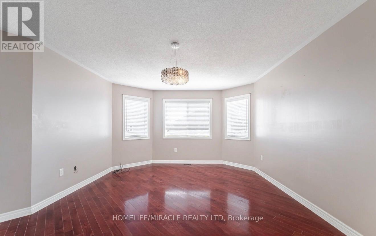 6 Baccarat Crescent, Brampton, Ontario  L7A 1K7 - Photo 10 - W13461996