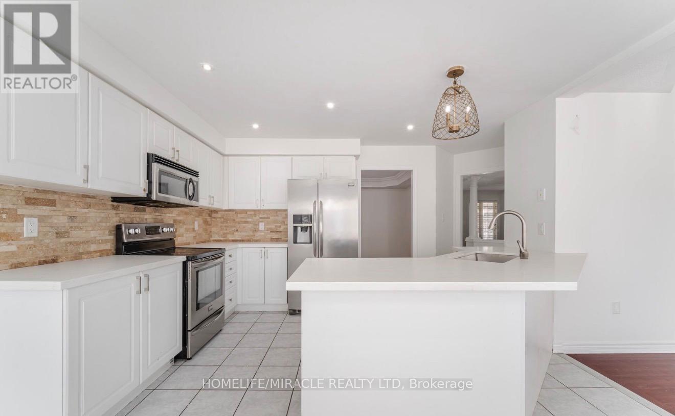 6 Baccarat Crescent, Brampton, Ontario  L7A 1K7 - Photo 6 - W13461996