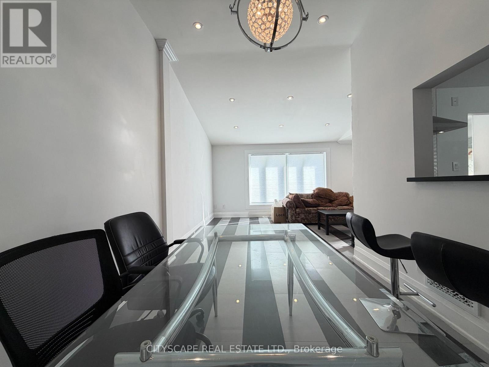 Upper - 135 Bonham Boulevard, Mississauga, Ontario  L5M 1C8 - Photo 35 - W13462010
