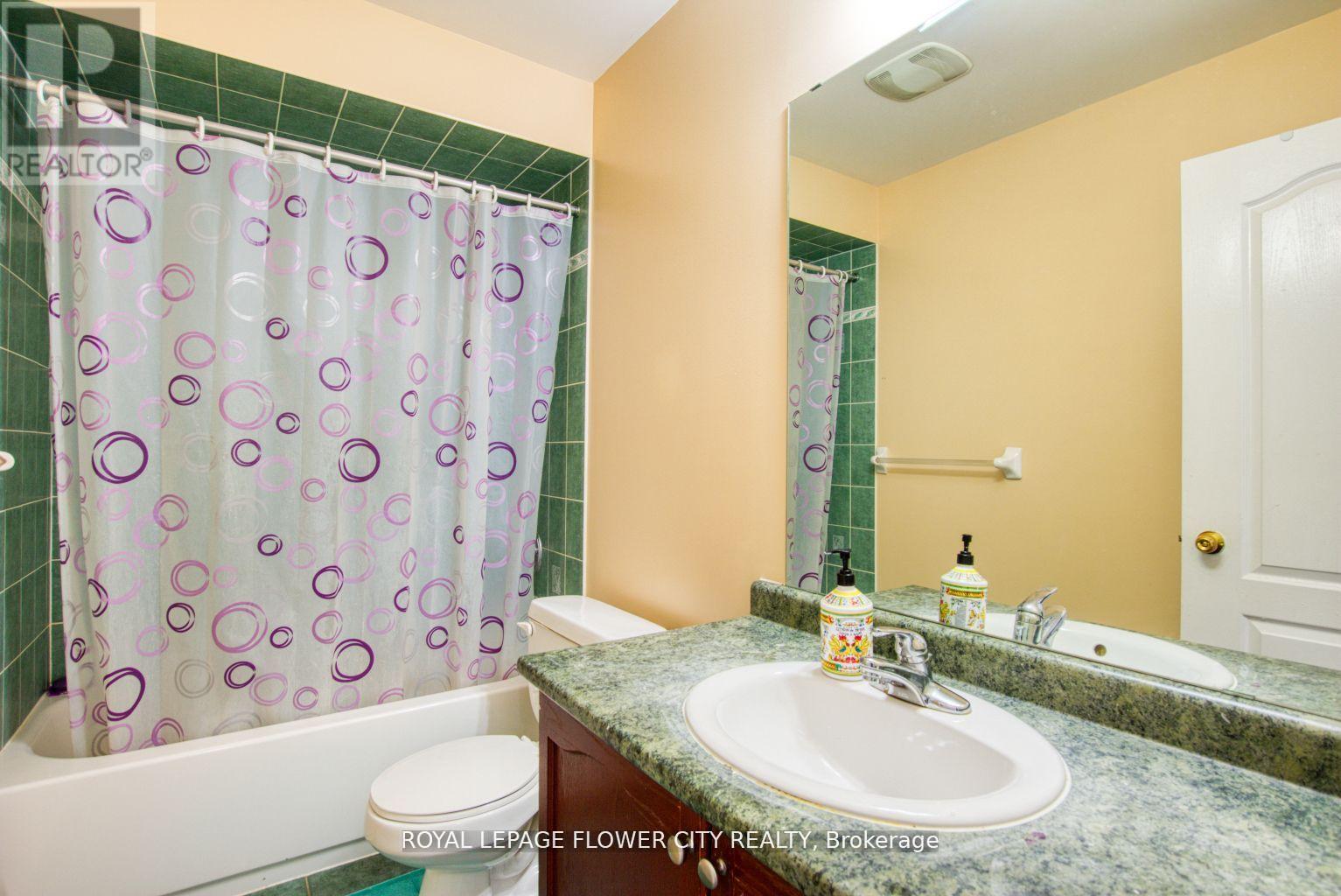 # Upper - 18 Saint Eugene Street, Brampton, Ontario  L6Y 0K9 - Photo 18 - W13462038