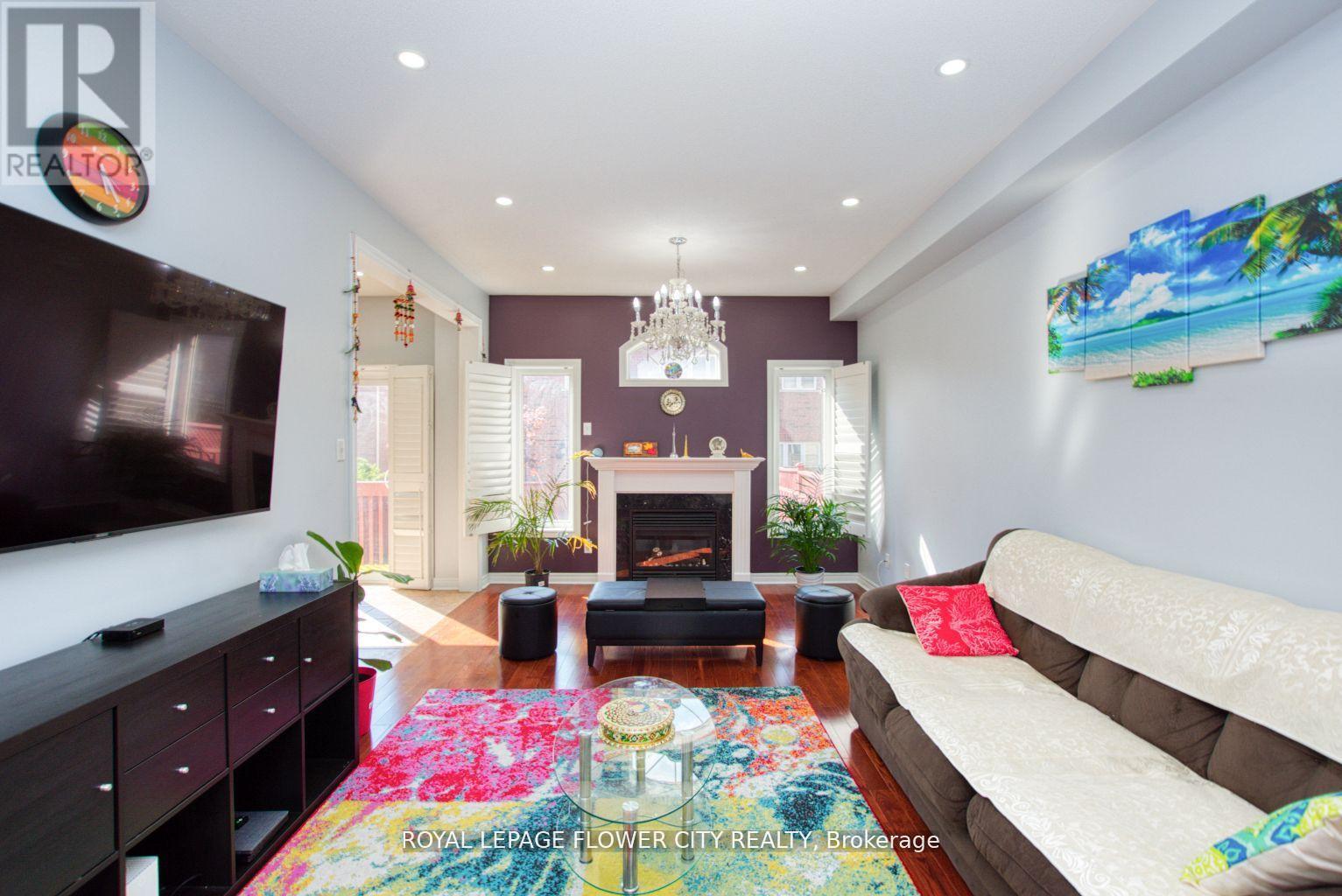 # Upper - 18 Saint Eugene Street, Brampton, Ontario  L6Y 0K9 - Photo 5 - W13462038