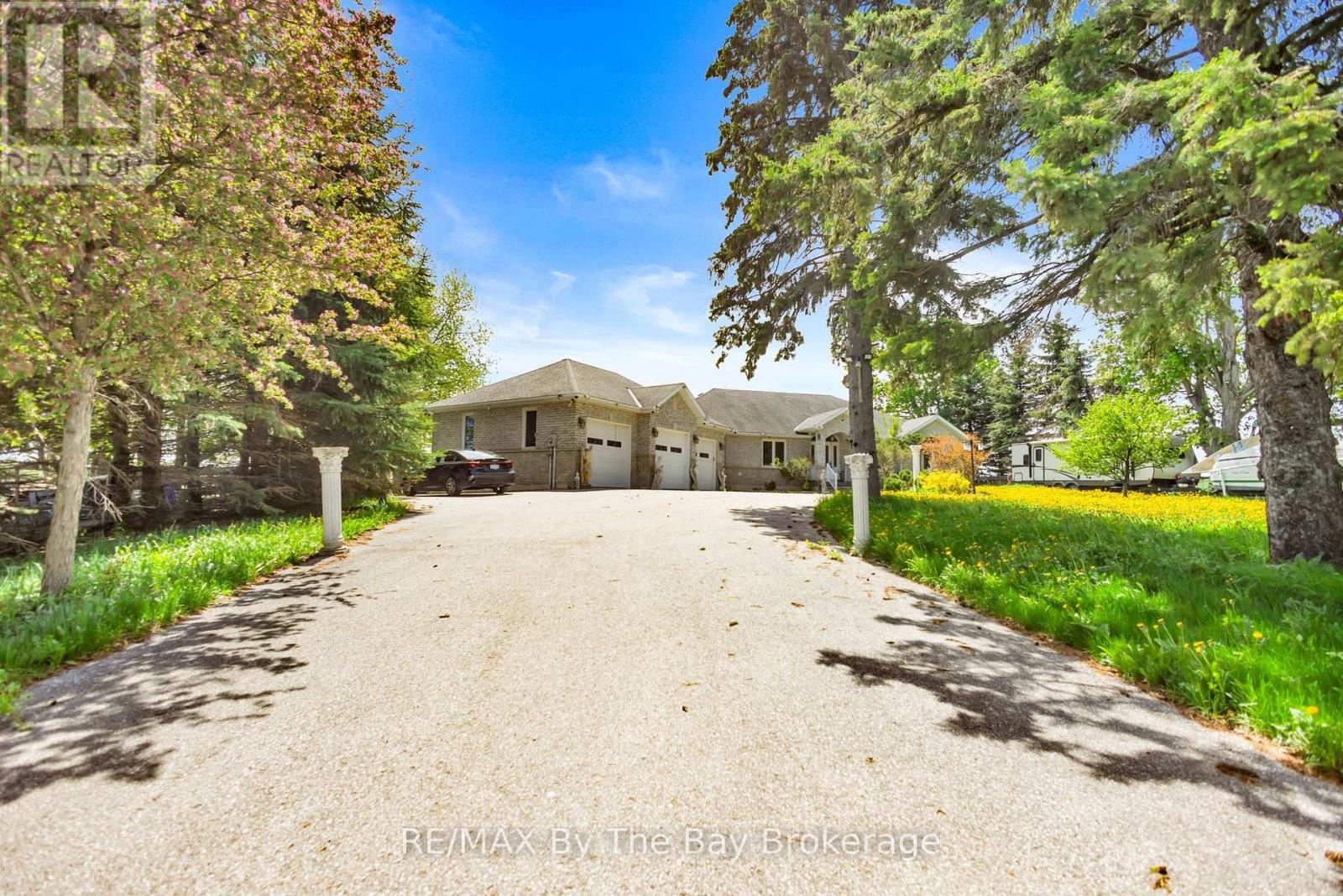 2569 Lockhart Road, Innisfil, Ontario  L9S 3G2 - Photo 4 - N13462146