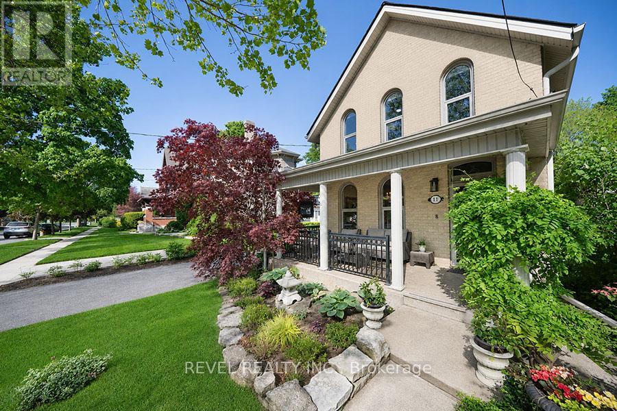 11 Chestnut Avenue, Brantford, Ontario  N3T 4B9 - Photo 4 - X13461698