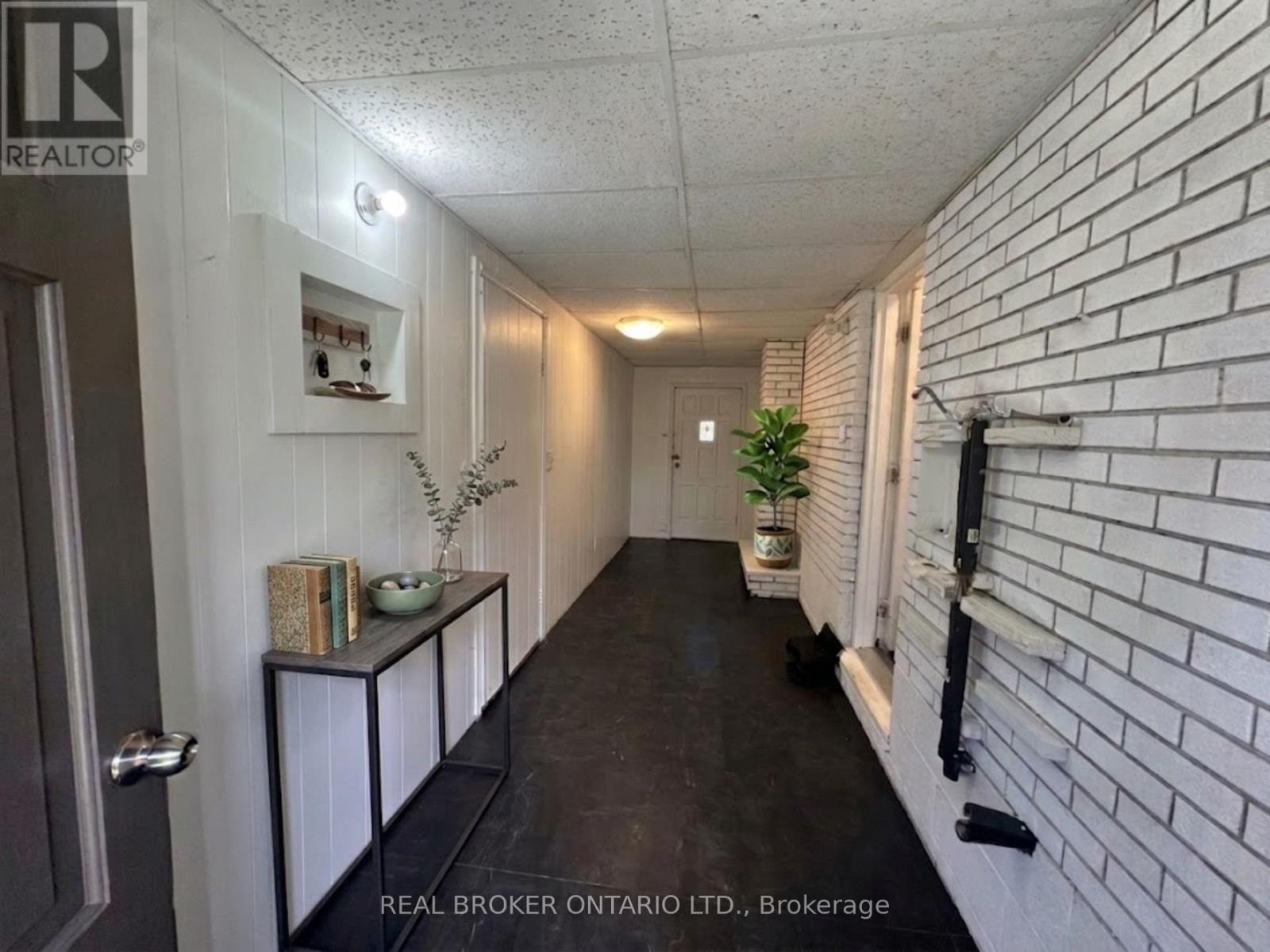67 Lakeside Drive, Grimsby, Ontario  L3M 2L3 - Photo 12 - X13461748