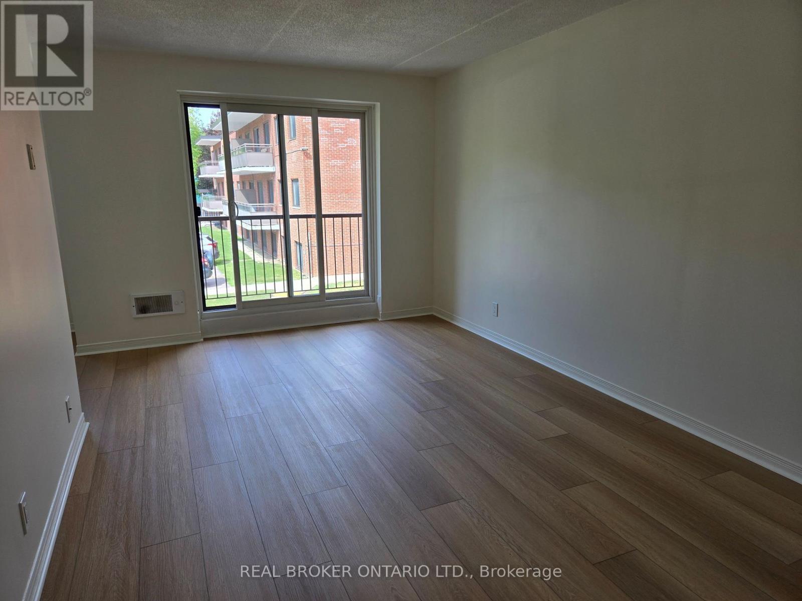 Apt #14 - 15 Wellington Rd 124, Erin, Ontario  N0B 1T0 - Photo 7 - X13461894