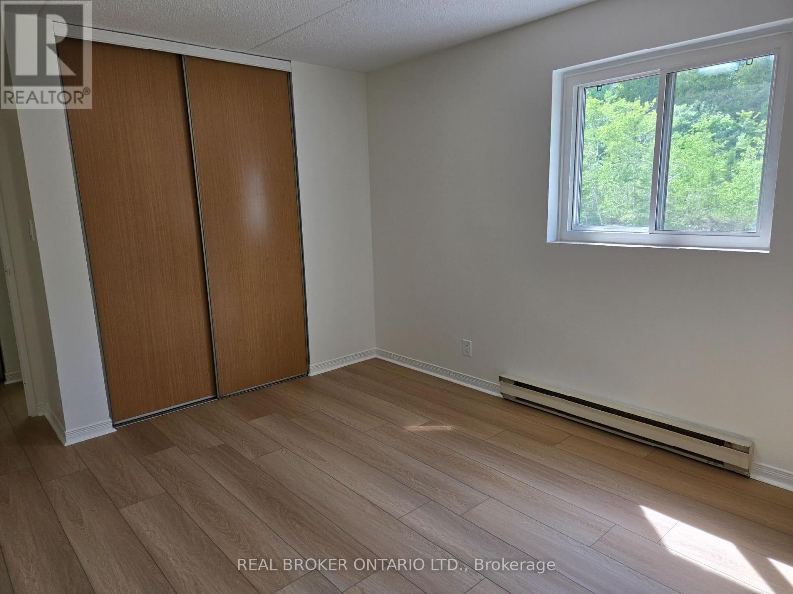 Apt #14 - 15 Wellington Rd 124, Erin, Ontario  N0B 1T0 - Photo 9 - X13461894